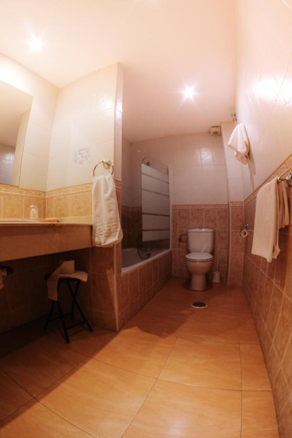 Hotel Delphos Moraleja Dış mekan fotoğraf
