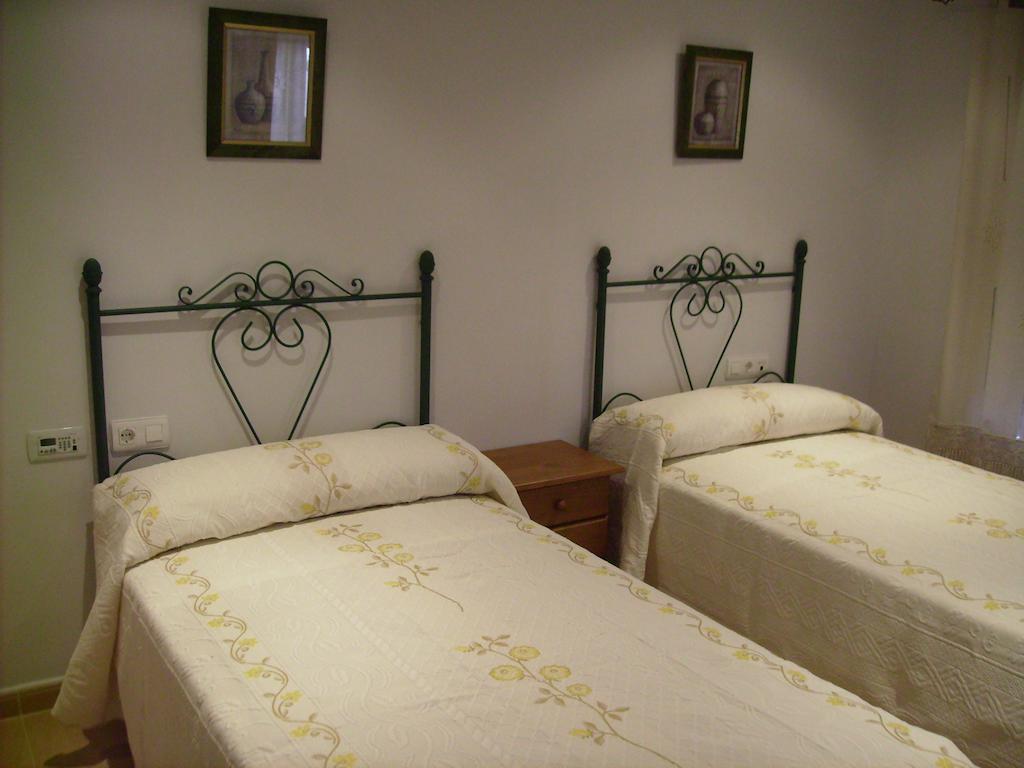 Hotel Delphos Moraleja Dış mekan fotoğraf