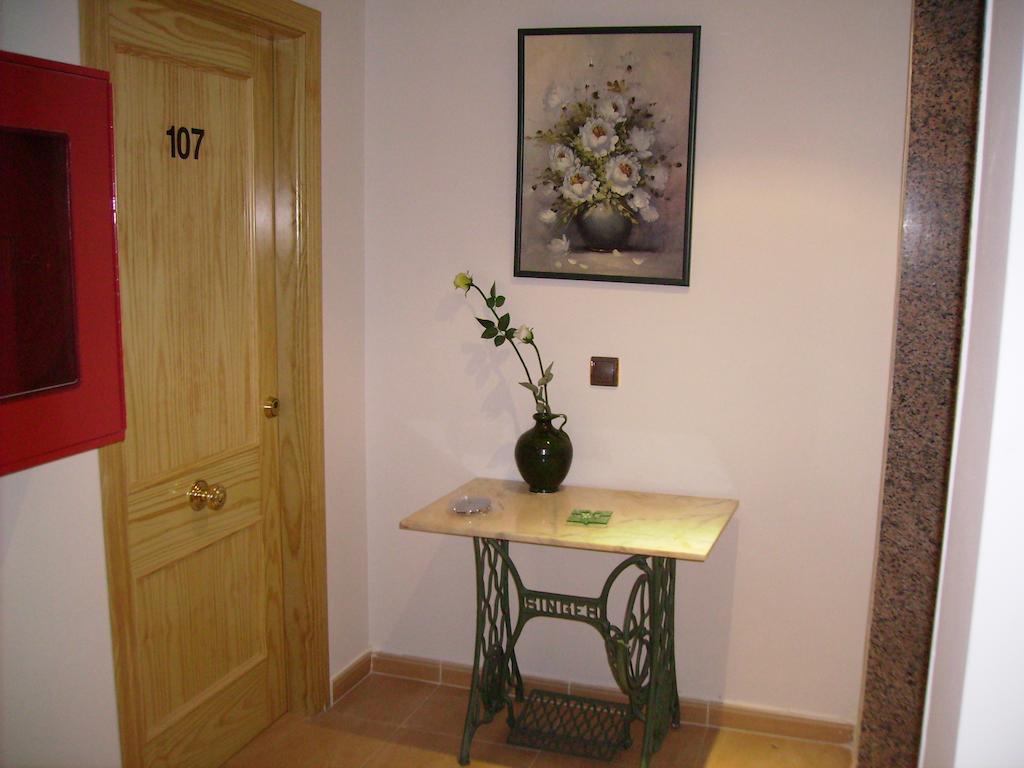 Hotel Delphos Moraleja Dış mekan fotoğraf